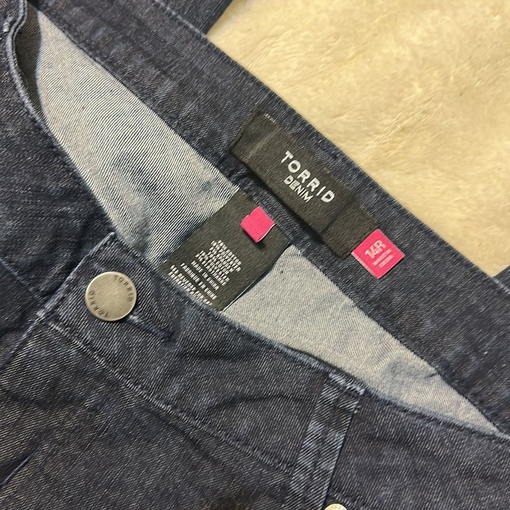 Torrid jeans - Picture 2 of 4
